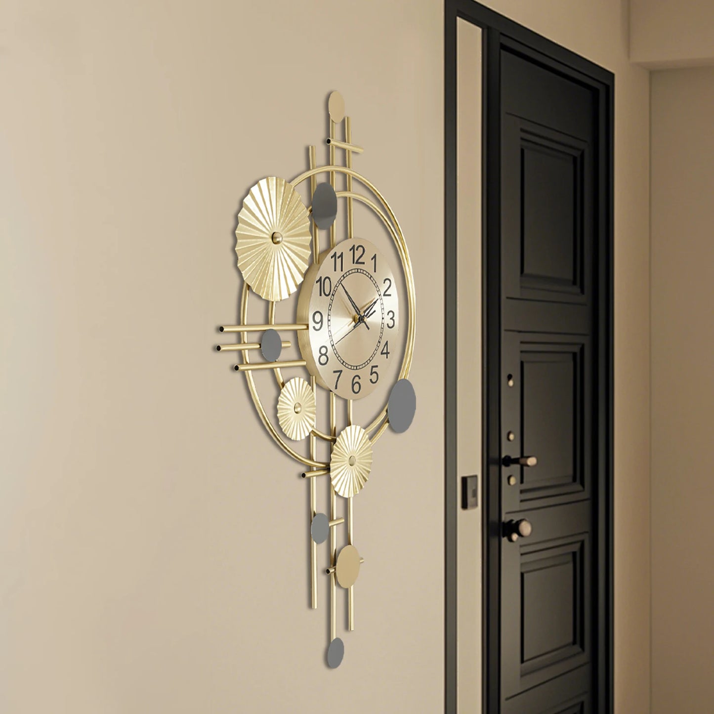 Modern Iron Wall Clock Silent Operation Decor Art Timepiece